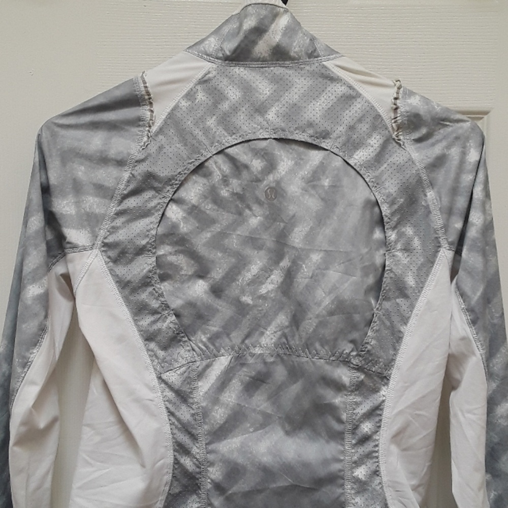 Lululemon Run: Nothin' But Run Jacket - Picture 8 of 8